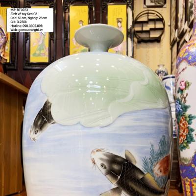 Bình Vẽ Tay Sen Cá